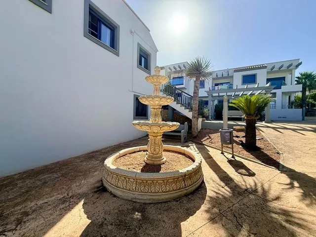 Adosada en Venta en Nucia, La Alicante — 33