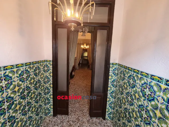 CASA CON PATIO A LA VENTA — 4