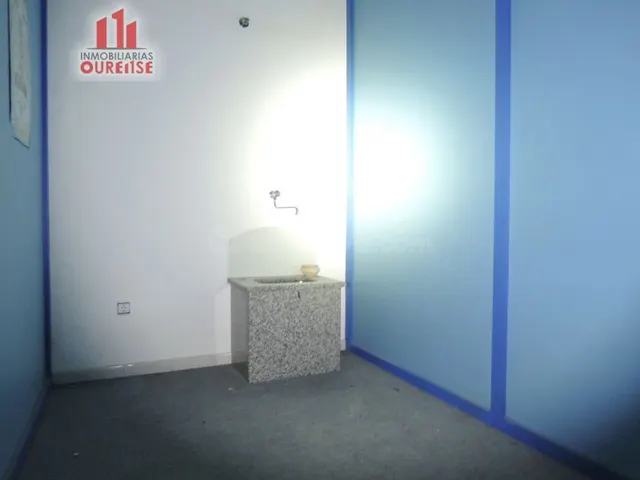 VENTA O ALQUILER DE OFICINAS SITUADAS EN AMPLIO LOCAL COMERC - foto 3