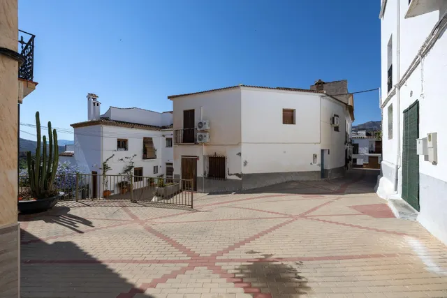 Casa adosada con terraza y 4 dormitorios en Lecrín – valle de Lecrín — 12