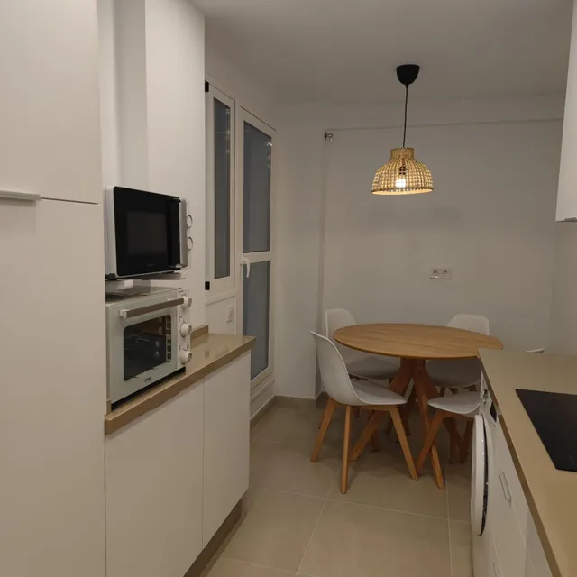 habitación EN PISO COMPARTIDO — 10