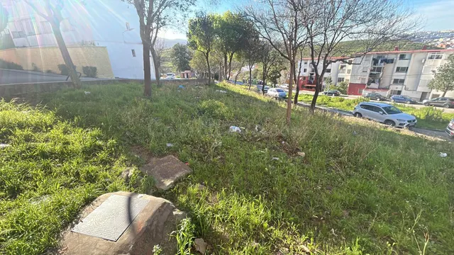 Piso en venta en Algeciras (Cádiz) - foto 2
