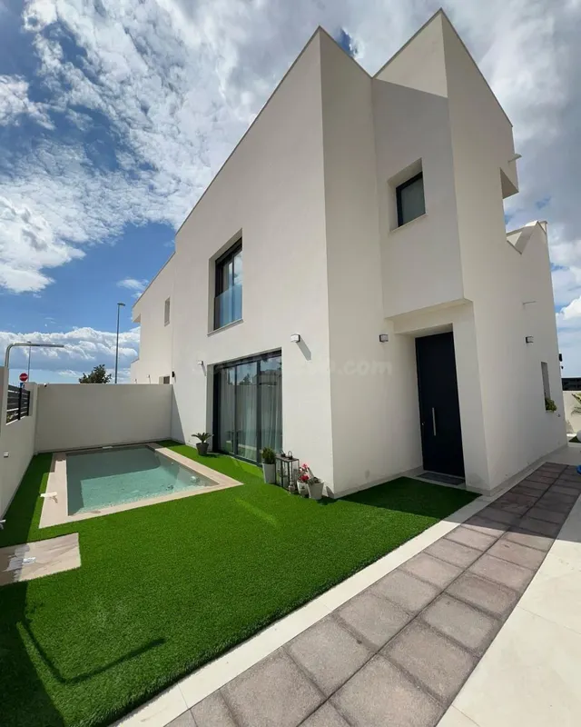 Villa 2 habitaciones 110m² en venta - Pueblo 4