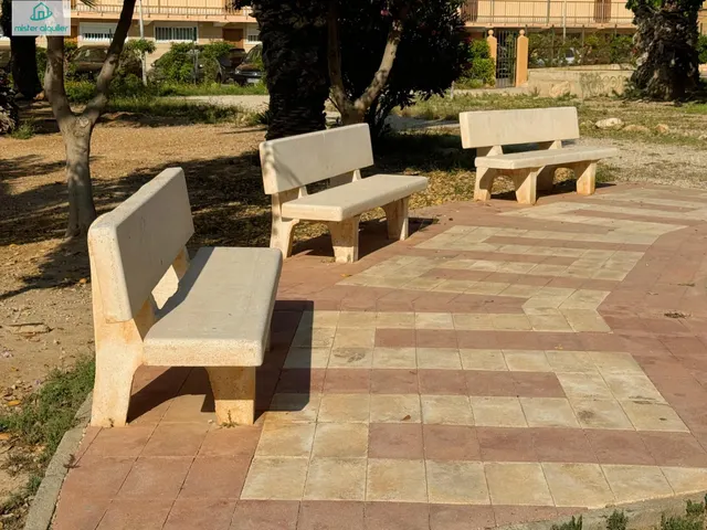 APARTAMENTO REFORMADO JUNTO AL MAR EN EL CAMPELLO, IDEAL PARA DESCANSO Y TELETRABAJO — 28