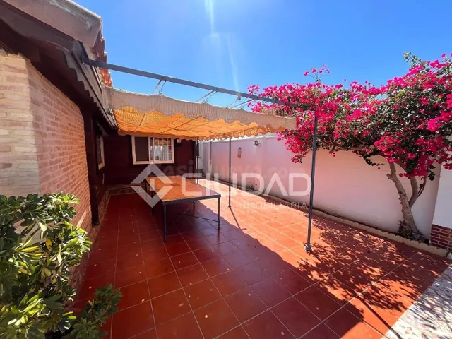 Casa con amplio terreno y piscina junto a Jaramar — 22