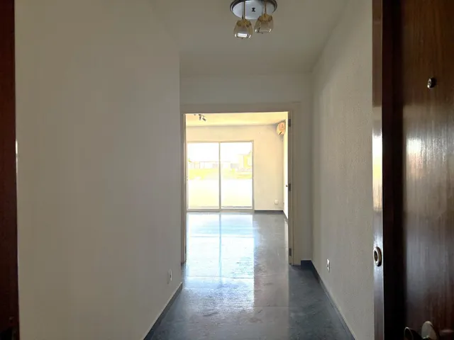 Amplia vivienda de 4 dormitorios con terraza, ascensor y vistas a la Sierra Calderona, en pleno centro de Godella — 23