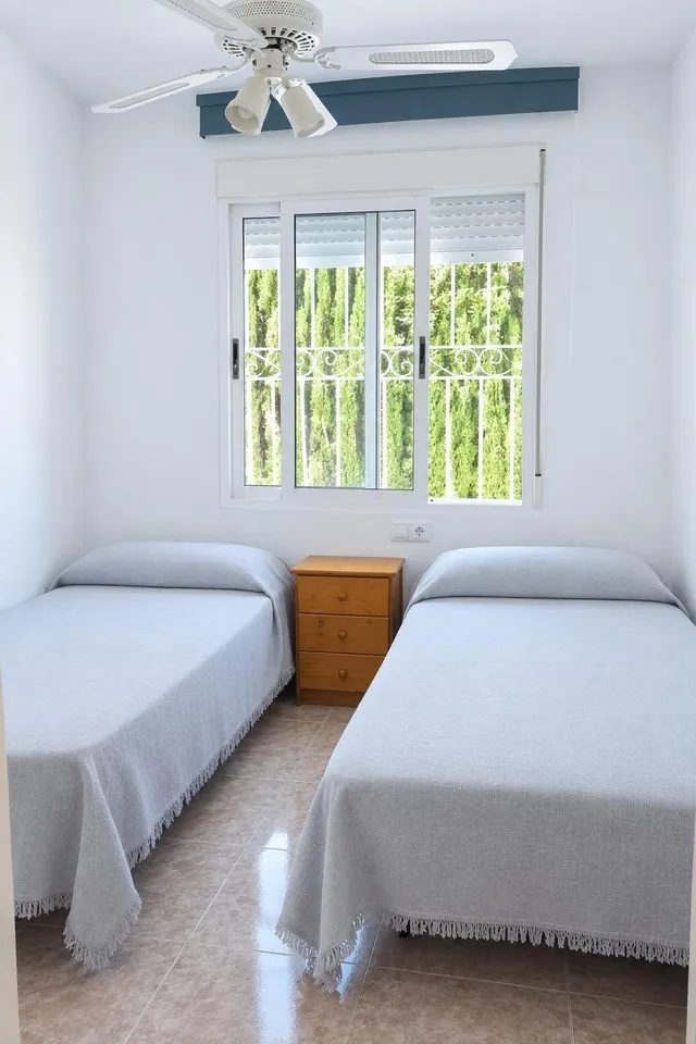 Fantastica vivienda de planta baja con piscina comunitaria y gran terraza — 11