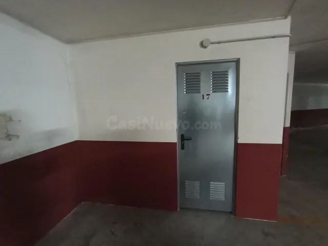PLAZA DE GARAJE CON TRASTERO JUNTO AL CENTRO DE PUERTO LUMBR - foto 4