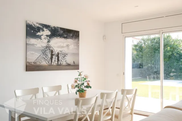 Chalet con piscina y 6 habitaciones en Can Regasol — 18