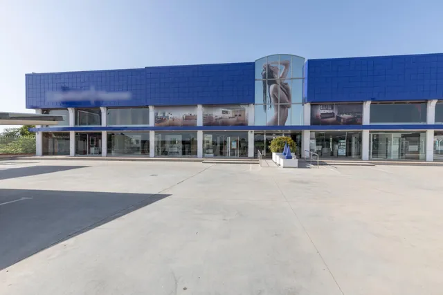 Venta Instalaciones Comerciales — 5