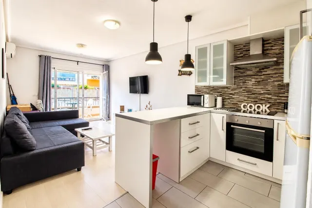 Apartamento de 1 dormitorio 1 baño en cabo roig (orihuela costa) — 7