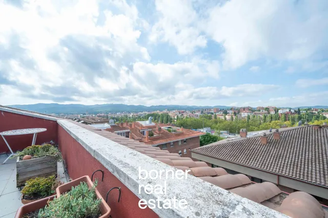 Ático dúplex con gran terraza, piscina y parking en Coll Favà. — 36