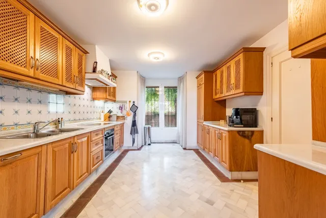 Chalet 5 habitaciones 419m² en venta - Costa Del Sol — 10