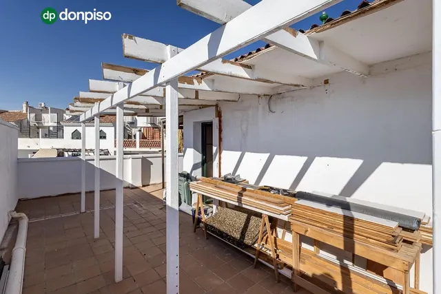 Adosado con espectacular terraza panorámica y piscina a 20 min de Granada — 21