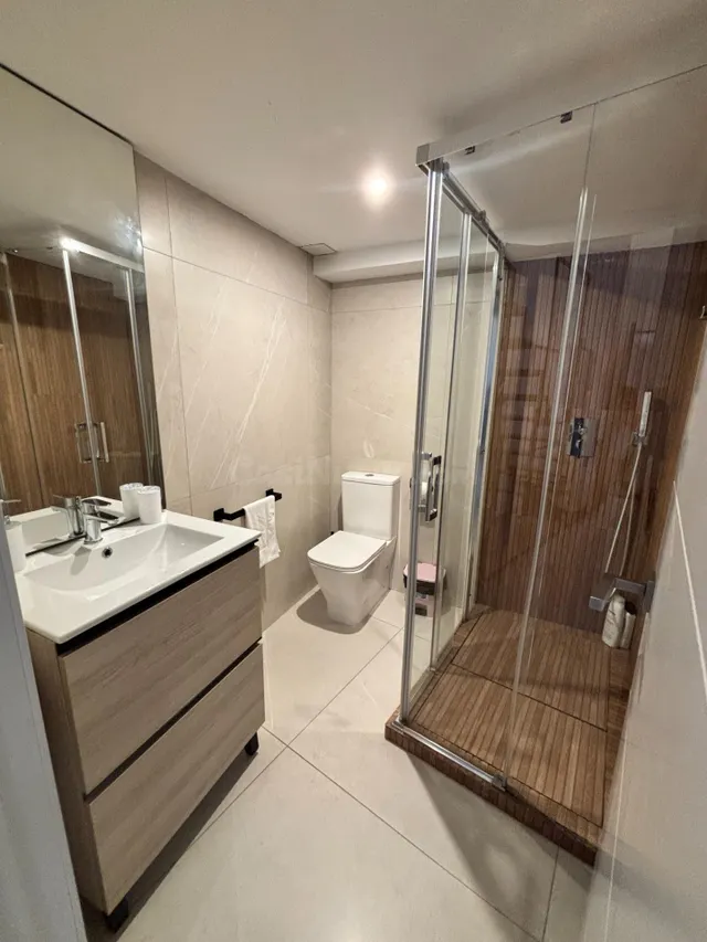 ¡ALQUILER! APARTAMENTO DÚPLEX DE OBRA NUEVA EN CASA SEÑORIAL - foto 4
