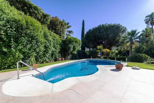 Chalet 4 habitaciones 230m² en venta - Marbella — 7