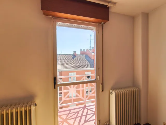 Vivienda exterior con terraza y excelente relación calidad-precio en Palencia — 10
