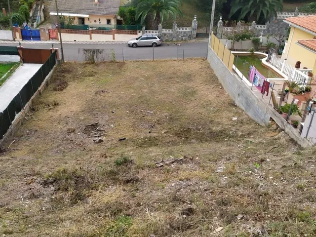 Terreno urbano en Serra Alta - Hostalets de Pierola- (Barcelona) — 2