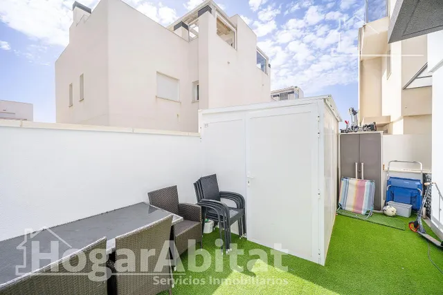 ¡EXTRAORDINARIO CHALET! AMPLIO Y SEMINUEVO CON PISCINA PRIVADA Y TRES TERRAZAS — 33
