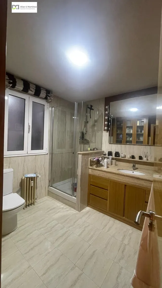 PISO CENTRICO — 19