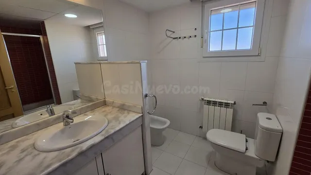 ¡EN ALQUILER PARA ESTUDIANTES! habitaciones EN EXCLUSIVO CHALET EN VILLANUEVA DE LA CAÑADA — 21