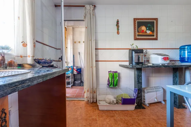 GRAN VIVIENDA UNIFAMILIAR ADOSADA EN OGIJARES — 23