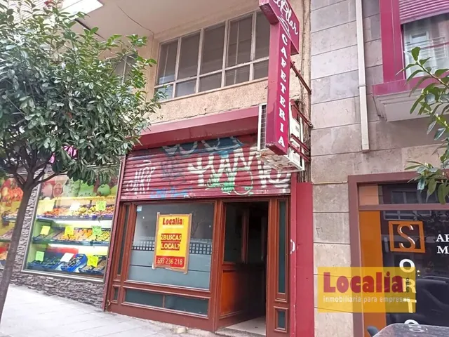 Interesante Bar Cafetería en venta en Santander — 13