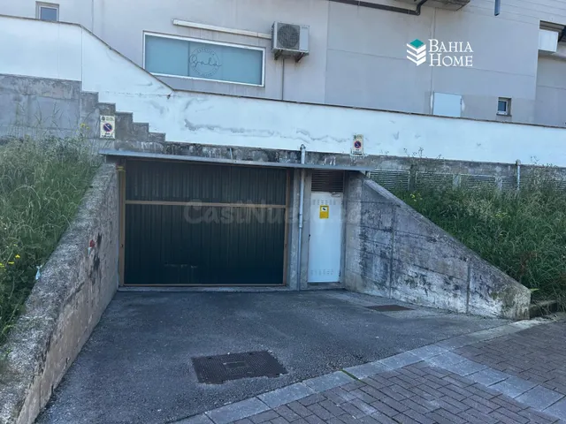 ¡amplia plaza de garaje en venta en calle los ciruelos – el alisal, Santander! — 2