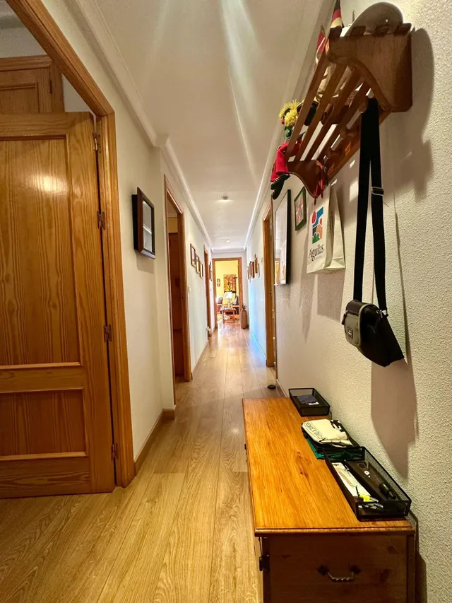 Se vende piso con garaje cerrado y terraza de 10 m2 en Torrevieja — 33