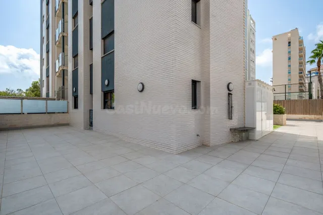 APARTAMENTO DE 3 DORMITORIOS Y 2 BAÑOS EN GUARDAMAR DEL SEGURA (ALICANTE) — 42