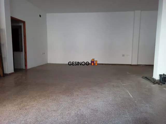 LOCAL COMERCIAL EN VENTA EN ONTINYENT - BARRIO SAN JOSÉ - foto 2
