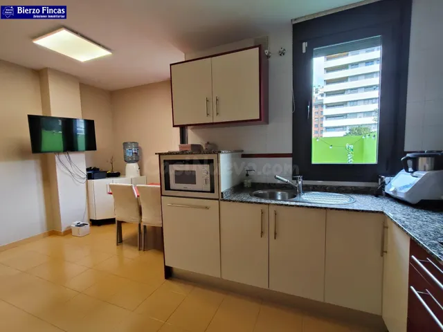 SE VENDE ADOSADO EN LA ROSALEDA - foto 5