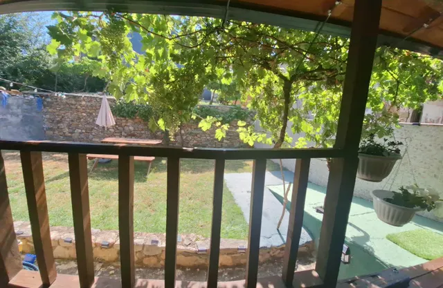 Encantadora Casa con Terreno en Bembibre por solo €77,000 — 13