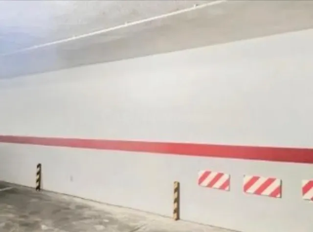 En venta Plaza de garaje en Mossen Jacint Verdeguer — 3