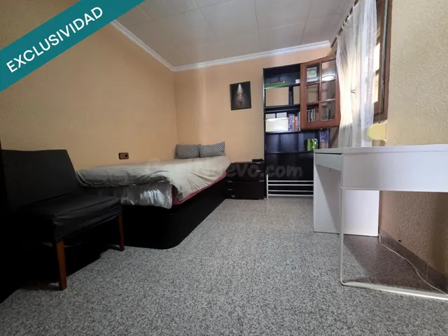 Piso reformado con 2 balcones y vistas al parque — 3