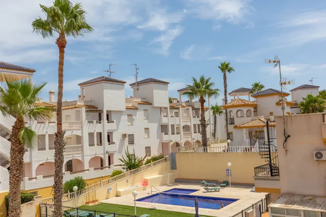APARTAMENTO DE 2 DORMITORIOS 1 BAÑO EN VILLA MARTIN ( ORIHUELA COSTA ) — 6