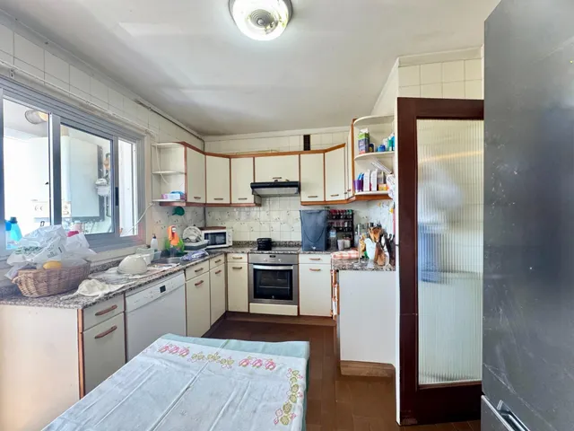 Vivienda de 3 dormitorios con galería, garaje y trastero en avenida de castelao, Vigo. ref. p467 — 16