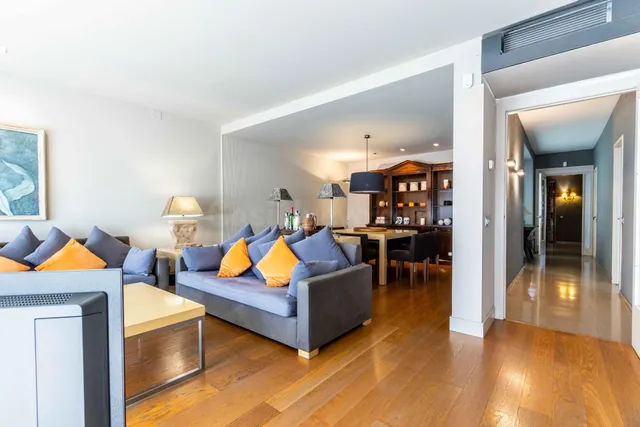 MAGNÍFICA CASA EN VENTA EN EL CENTRO DE SABADELL - foto 3