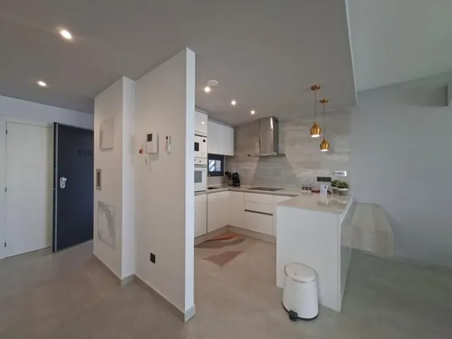 Apartamento 2 habitaciones 88m² en venta - EL RASO — 24