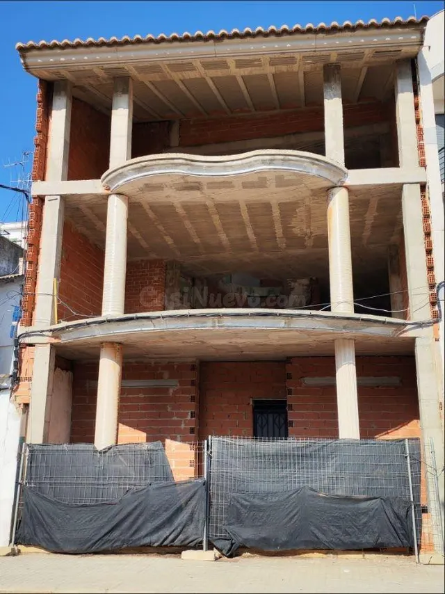 SE VENDE ESTRUCTURA EN ARTANA DE 3 PLANTAS Y PLANTA BAJA — 2