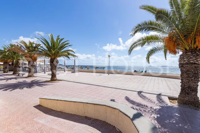 Piso en venta en Calle Gardenias, Santiago de la Ribera, San Javier, Murcia — 41