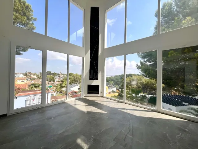 Villa 6 habitaciones 218m² en venta - Urbanización Perla del - foto 5
