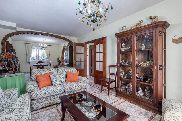 Casa en Ogijares con piscina comunitaria. — 7