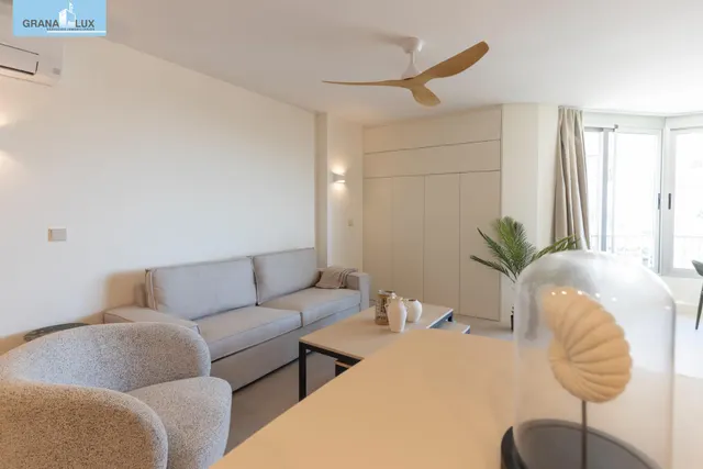 ¡exclusivo apartamento en primera linea de playa con reforma integral de alta gama! — 7