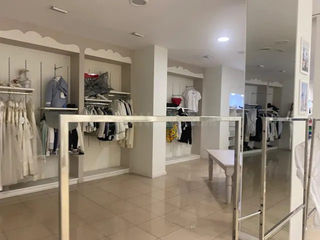 Amplio Local Comercial en Alquiler - Caldas de Reis, Galicia - foto 4