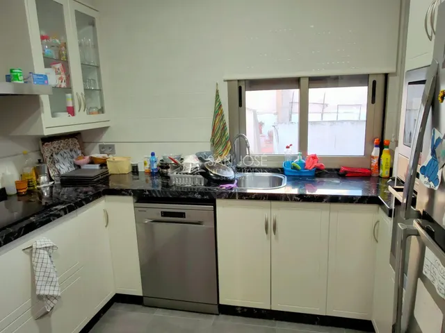 INMOBILIARIA SAN JOSEVENDE EDIFICIO CON DOS PISOS Y GARAJE EN MUY BUEN ESTADO EN EL CENTRO DE ASPE — 10