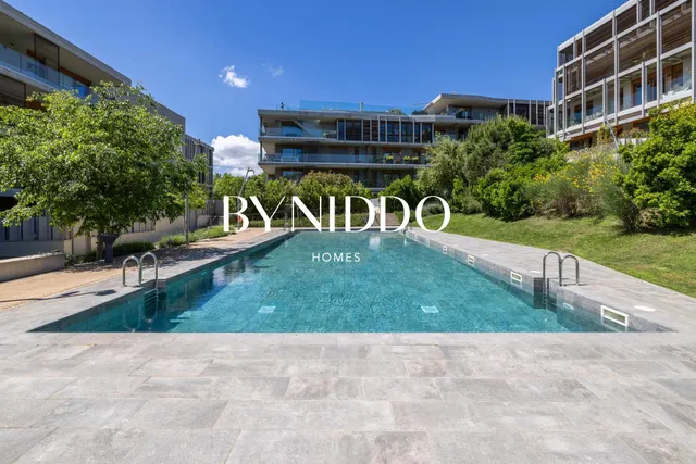 Exclusiva vivienda con dos espacios independientes, jardín p - foto 2