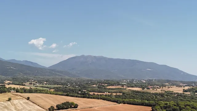 PARCELA URBANA DE 716 m2 EN SANT JULIÀ D’ALFOU — 9