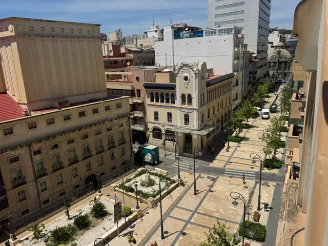 Exclusiva vivienda con vistas despejadas frente al Teatro Pr - foto 3