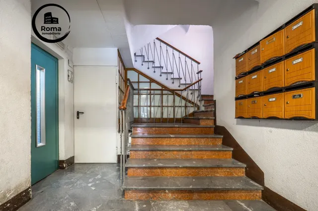 Piso de 87 m2 con 3 dormitorios en Pedro Antonio de Alarcón 27, junto a Recogidas — 5